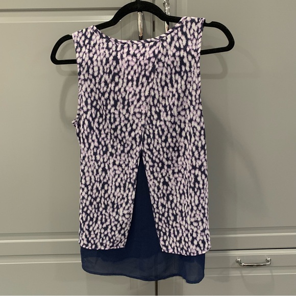 NWT Michael Kors Patterned Purple Crossover Back Tank - Picture 5 of 6